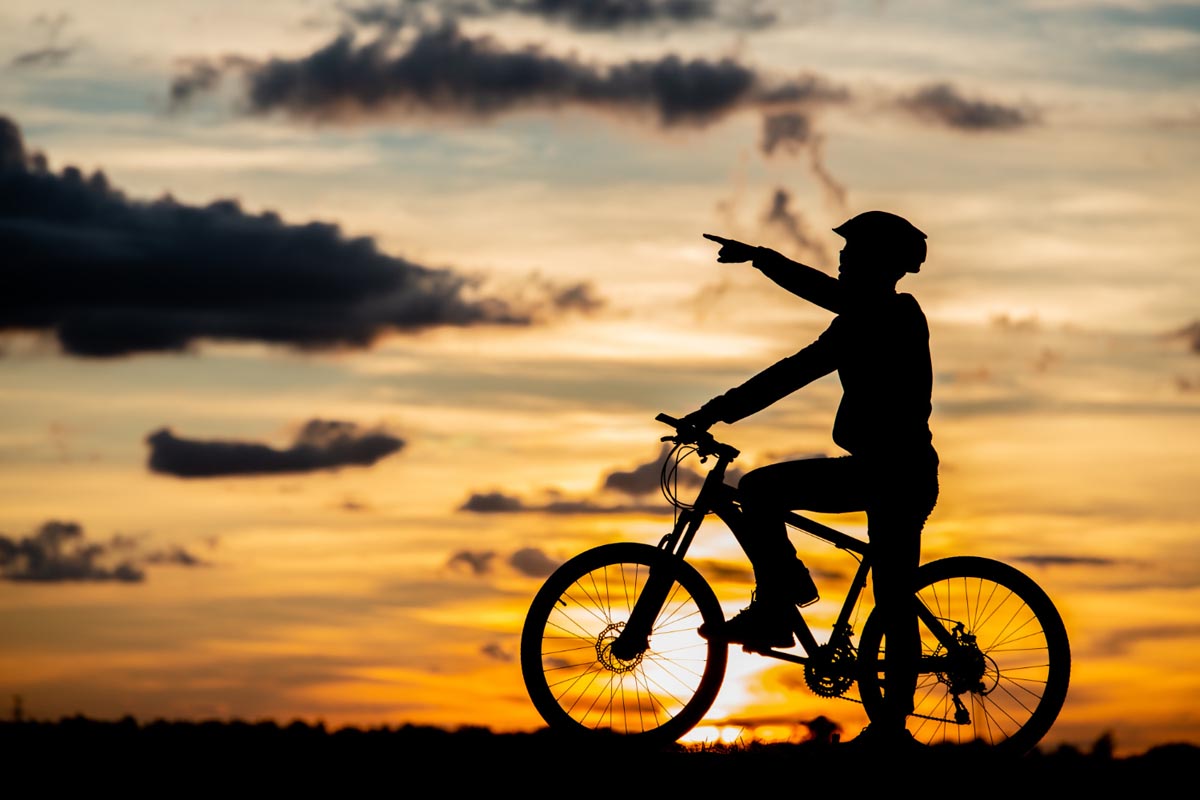 Read more about the article Cross Country Biking around the world