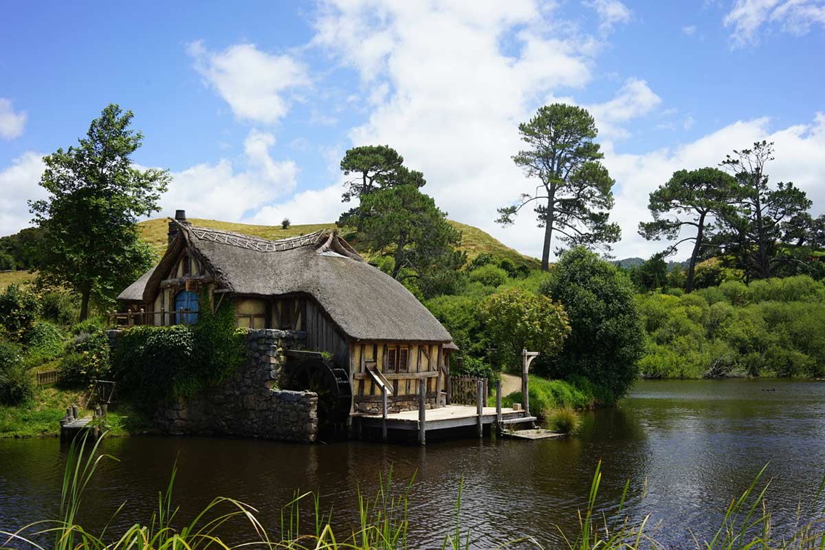 You are currently viewing Hobbiton movie set in matamata New Zealand